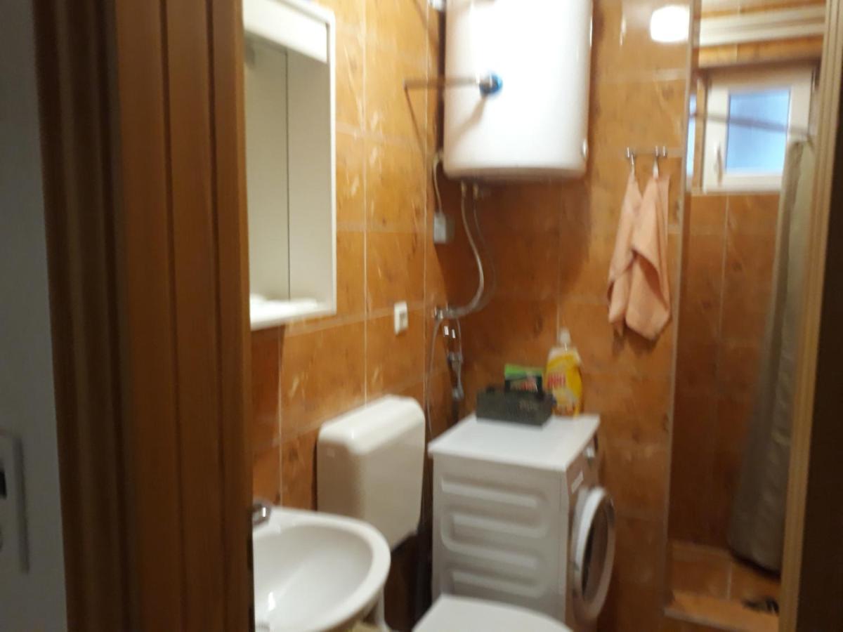 Irma Apartment Tuzla Exterior photo