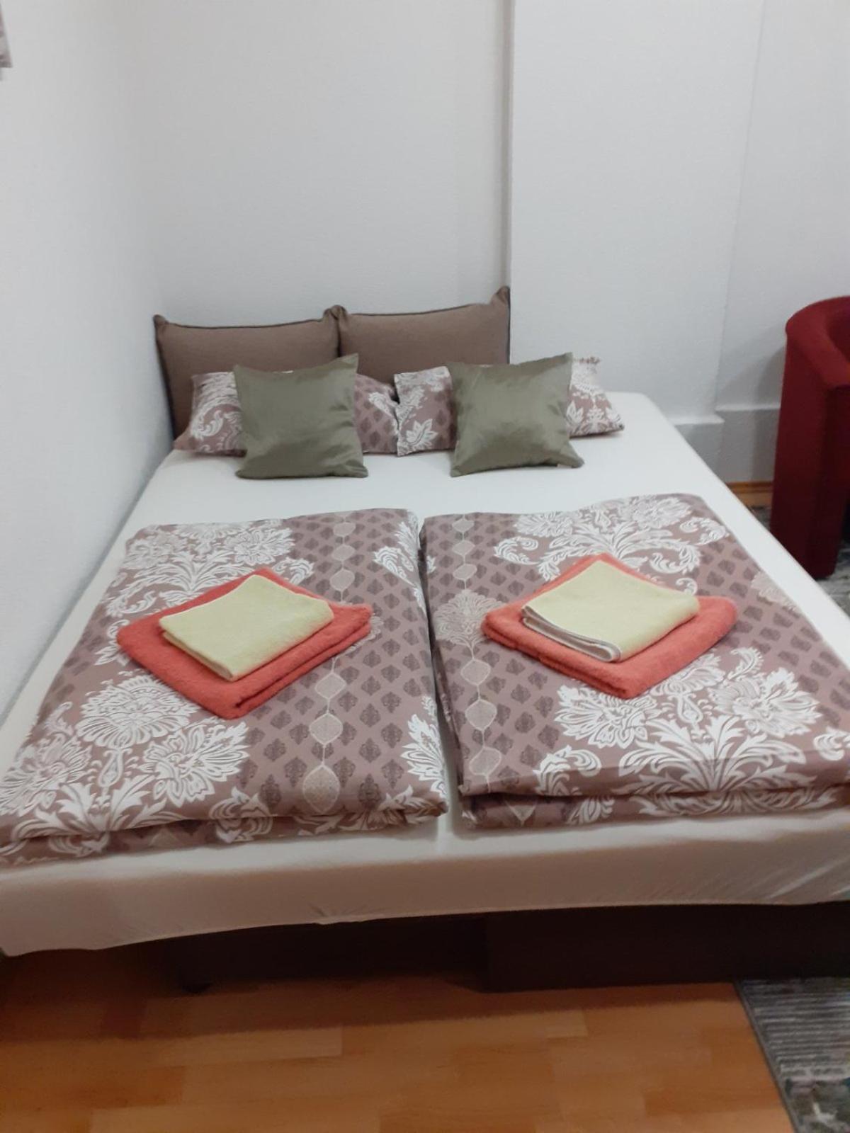 Irma Apartment Tuzla Room photo